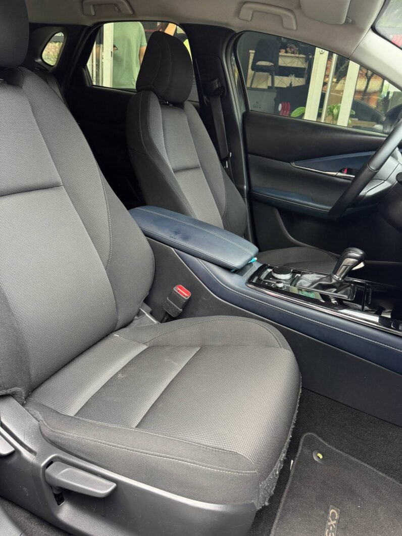 
								MAZDA CX30 TOURING AT 2.0 4X2 full									