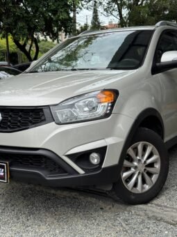 
										SSANGYONG KORANDO C AT 2.0 GASOLINA 4X2 full									