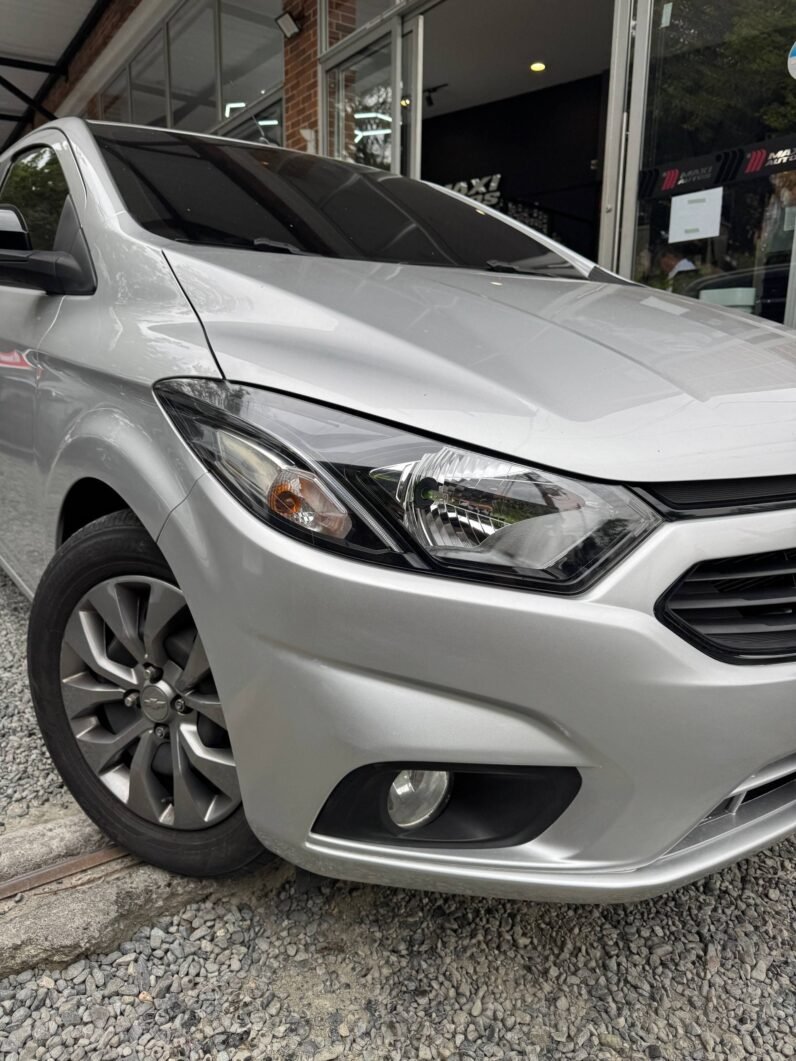 
								CHEVROLET JOY 1.4 MT HATCH BACK full									