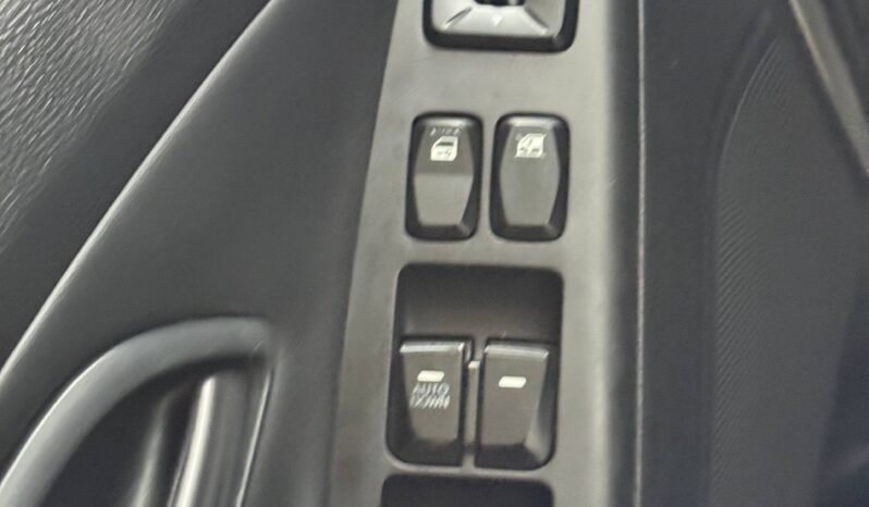 
								HYUNDAI TUCSON IX-35 STYLE 2.0 AT 4×2 full									