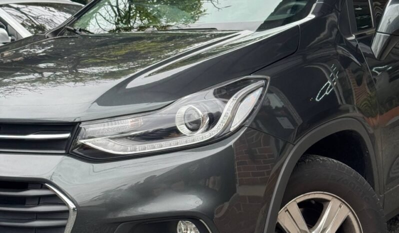 
								CHEVROLET TRACKER LT AT 1.8 full									