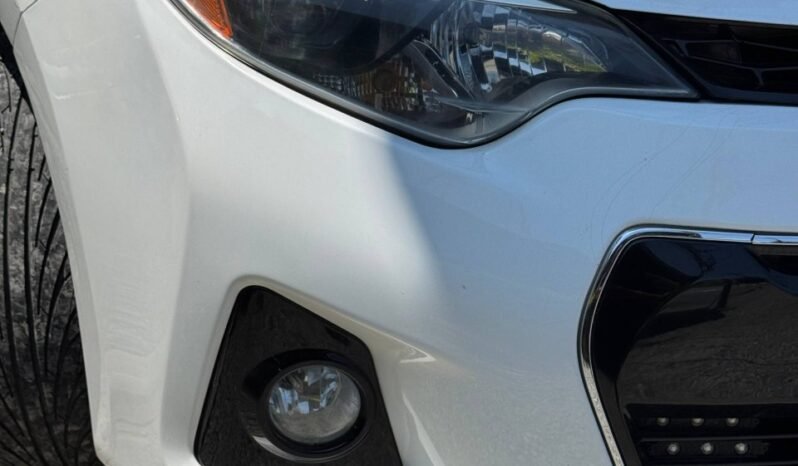 
								TOYOTA COROLLA S AT 1.8 SD full									