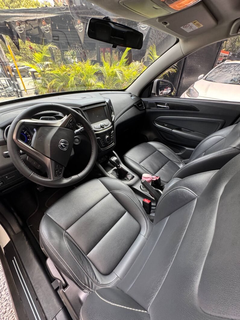 
								CHANGAN CS35 LUXURY 1.6 MT full									