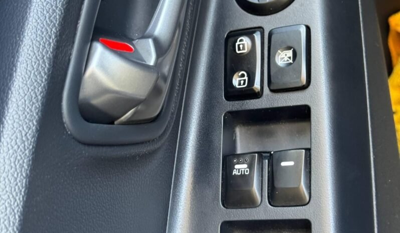 
								KIA RIO UB EX HB 1.250 MT full									