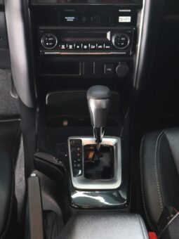 
										TOYOTA FORTUNER SR 2.4 AT DIESEL 4X2 full									