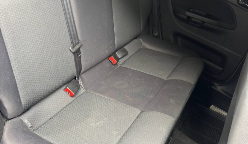
								VOLKSWAGEN GOL COMFORTLINE AT 1.6 full									
