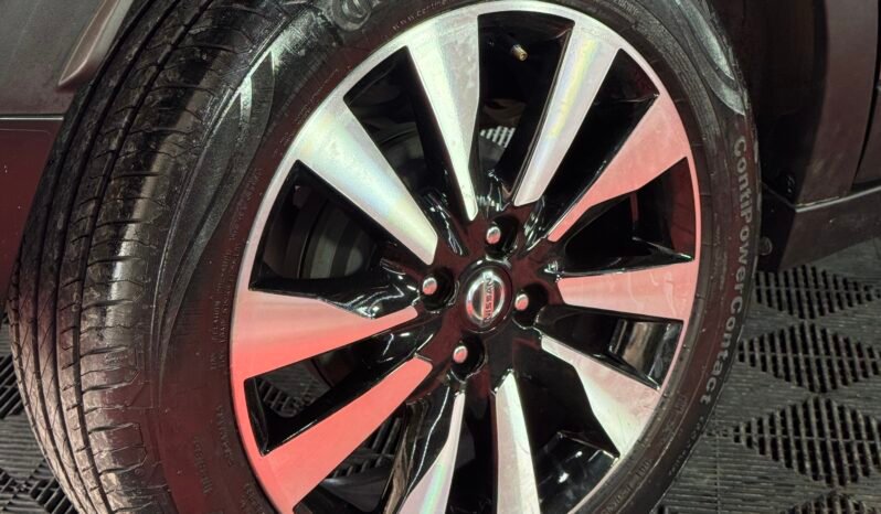 
								NISSAN KICKS ADVANCE MT 1.6L 4X2 full									