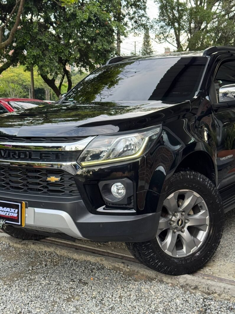 
								CHEVROLET TRAILBLAZER LTZ TP 2.8L 4X4 DIESEL full									
