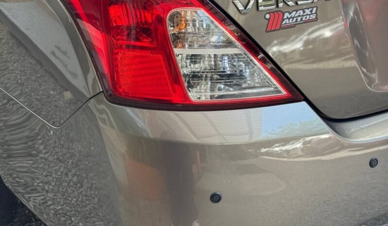 
								NISSAN VERSA DRIVE AT 1.6 SD full									