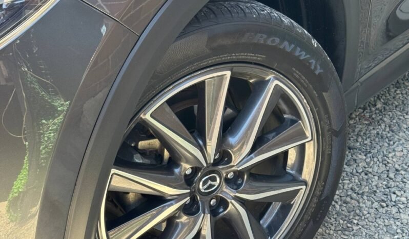 
								MAZDA Cx5 GRAND TOURING LX 4×4 full									