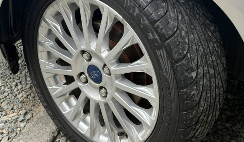 
								FORD FIESTA TITANIUM AT 1.6 full									