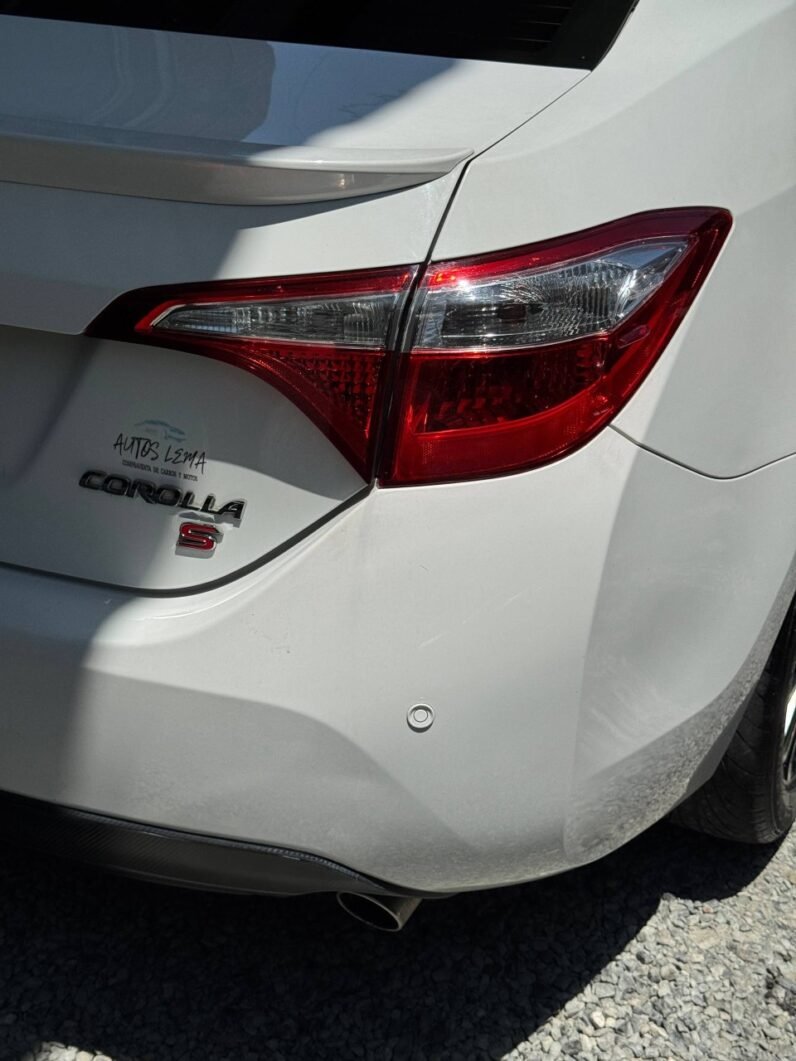 
								TOYOTA COROLLA S AT 1.8 SD full									