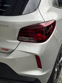 
										CHEVROLET ONIX RS MT HB full									