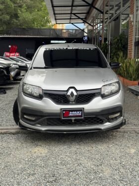 RENAULT SANDERO RS MT 2.0