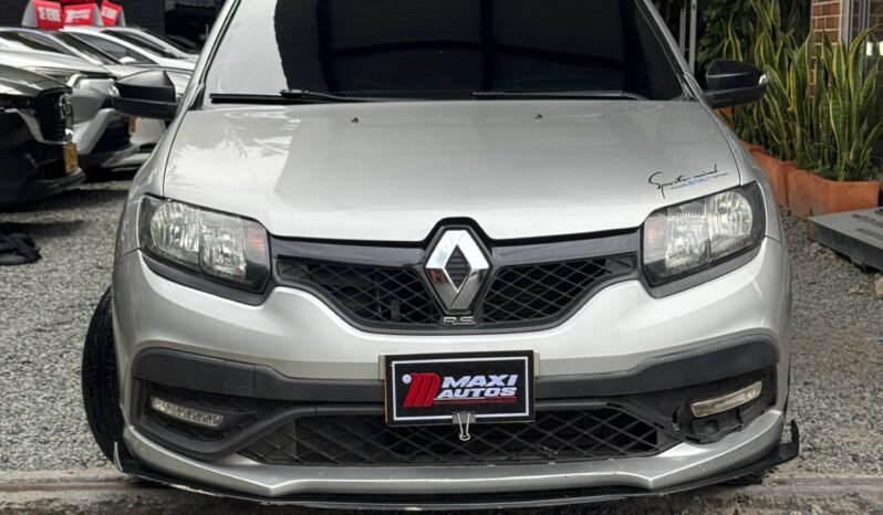 
								RENAULT SANDERO RS MT 2.0 full									