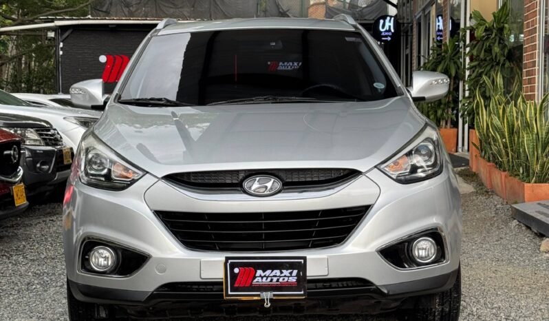 
								HYUNDAI TUCSON IX-35 STYLE 2.0 AT 4×2 full									