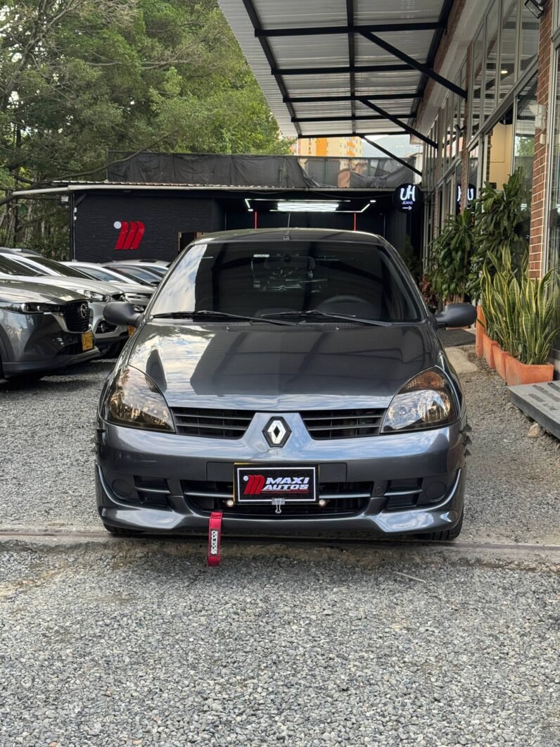 
								RENAULT CLIO CAMPUS 1.2 MT full									