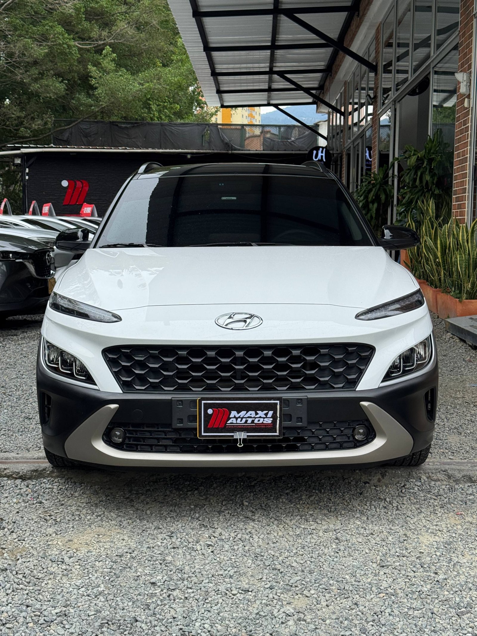 HYUNDAI KONA LIMITED HIBRIDA 1.6 AT 4X2