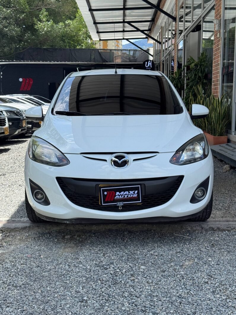 
								MAZDA 2  15HM1C 1.5L MT HB full									