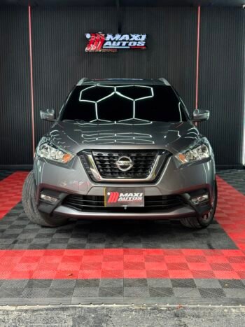 NISSAN KICKS ADVANCE MT 1.6L 4X2