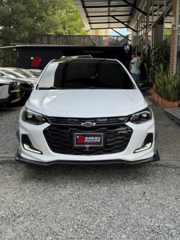 CHEVROLET ONIX RS MT HB