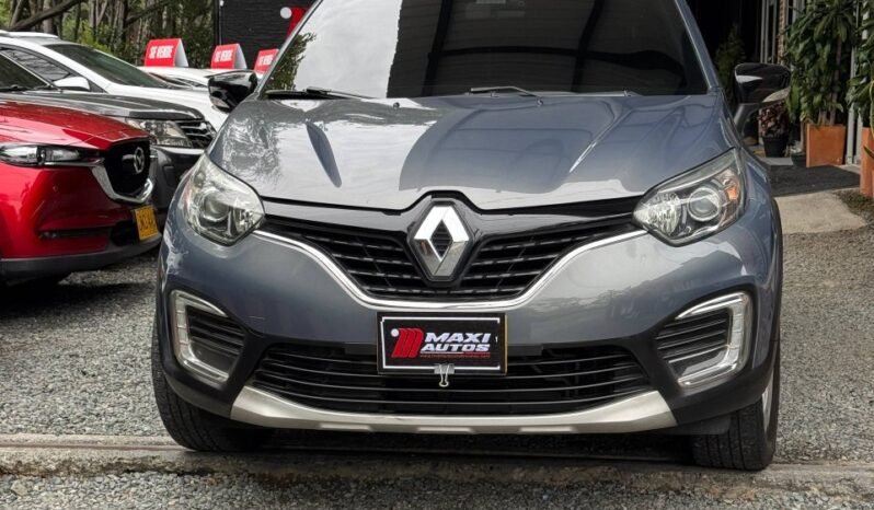 
								RENAULT CAPTUR ZEN 2.0 MT 4×2 full									