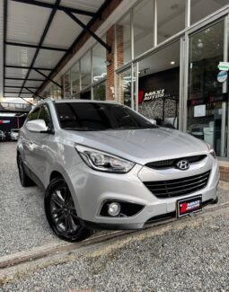 HYUNDAI TUCSON IX-35 STYLE 2.0 AT 4×2