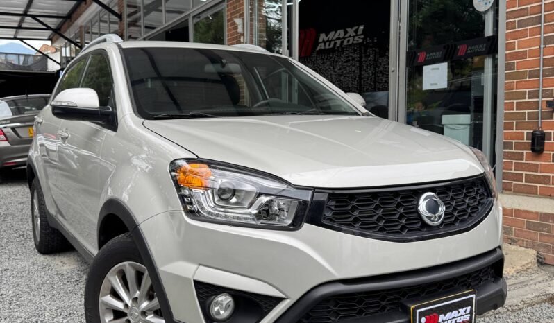 
								SSANGYONG KORANDO C AT 2.0 GASOLINA 4X2 full									