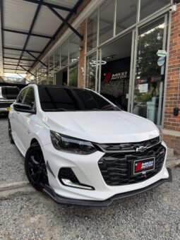 CHEVROLET ONIX RS MT HB