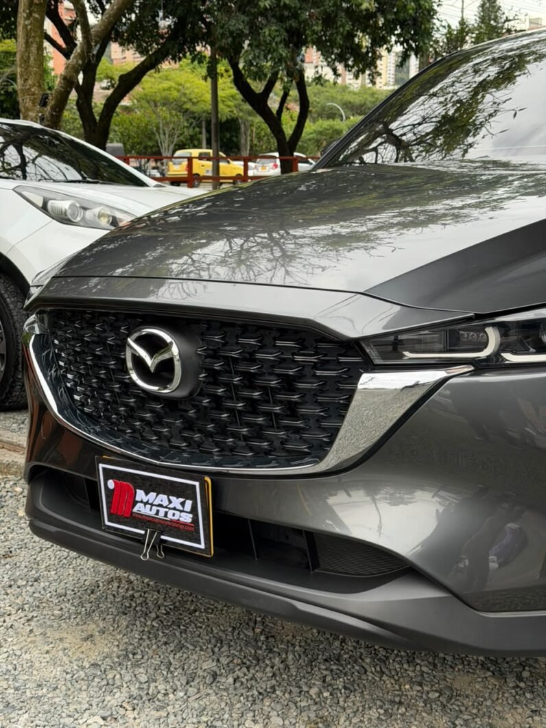 
								MAZDA CX5 TOURING AUT 2.0 full									