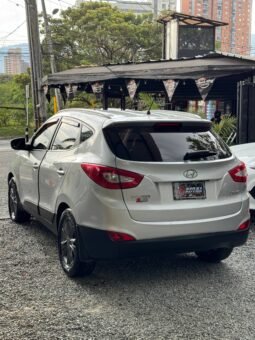 HYUNDAI TUCSON IX-35 STYLE 2.0 AT 4×2