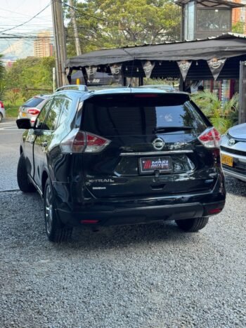 NISSAN XTRAIL EXCLUSIVE 2.5 AT 4X4