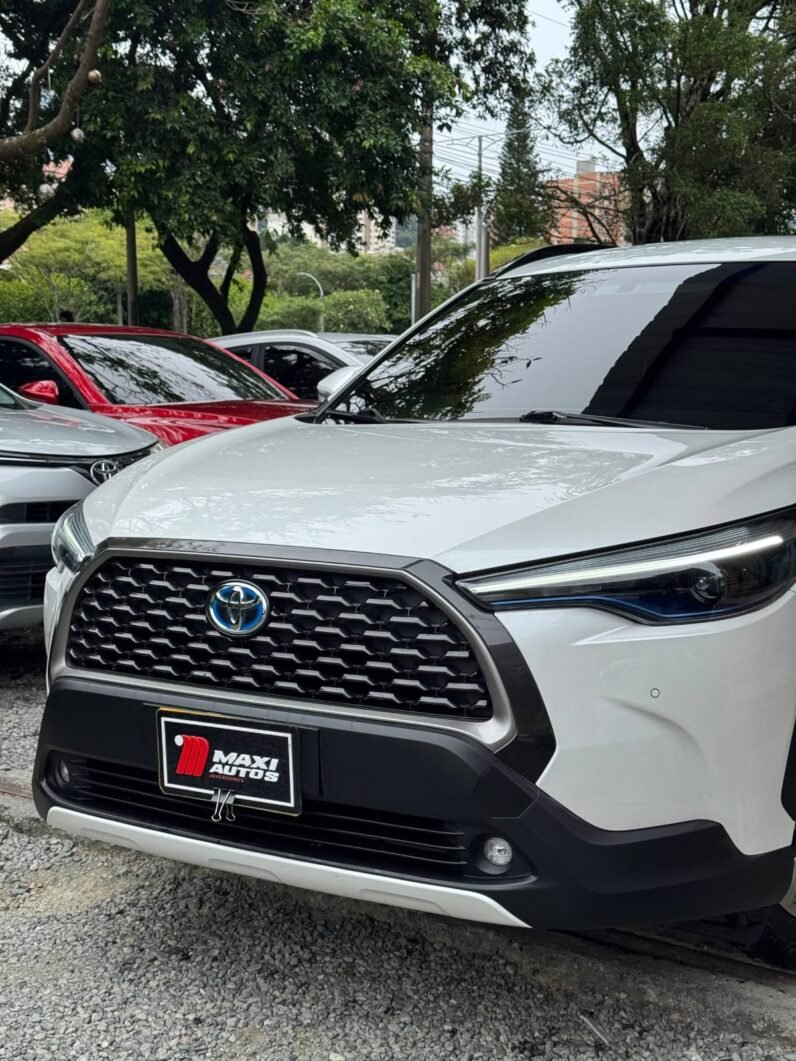 
								TOYOTA COROLLA CROSS XEI HYBRID 1.8 AT full									