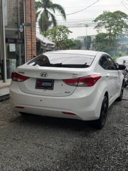 HYUNDAI ELANTRA GLS 1.6
