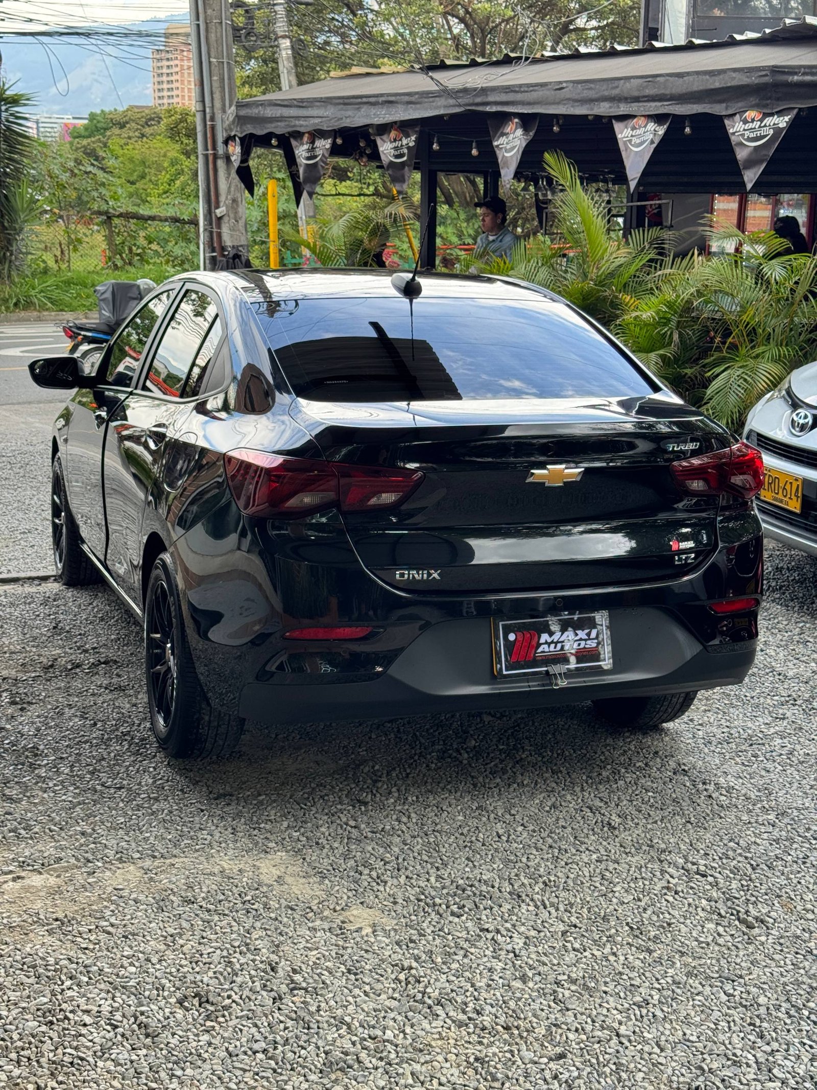 CHEVROLET ONIX LTZ  TURBO AT SD