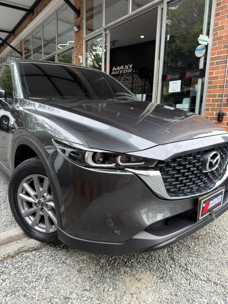 
								MAZDA CX5 TOURING AUT 2.0 full									