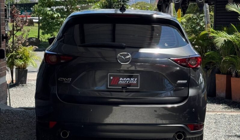 
								MAZDA Cx5 GRAND TOURING LX 4×4 full									