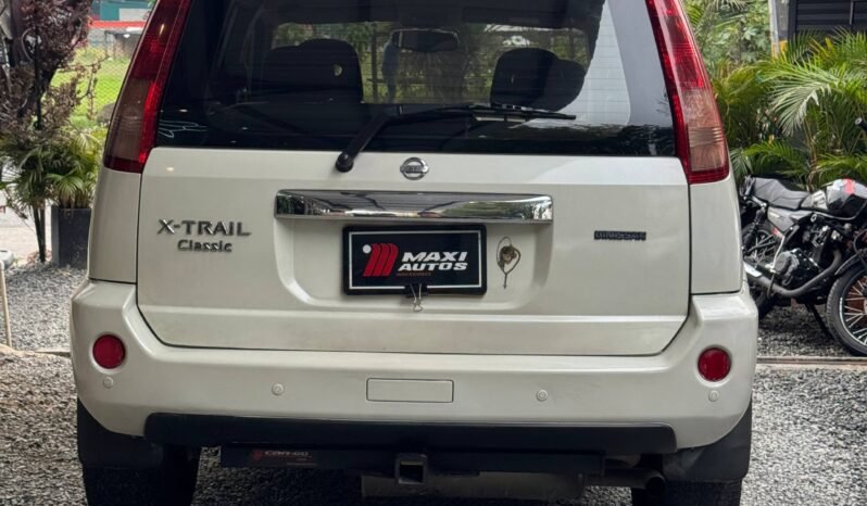 
								NISSAN XTRAIL 2.5 CLASSIC 4X4 AUT full									