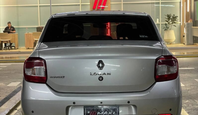 
								RENAULT LOGAN PRIVILEGE AT 1.6 SD full									