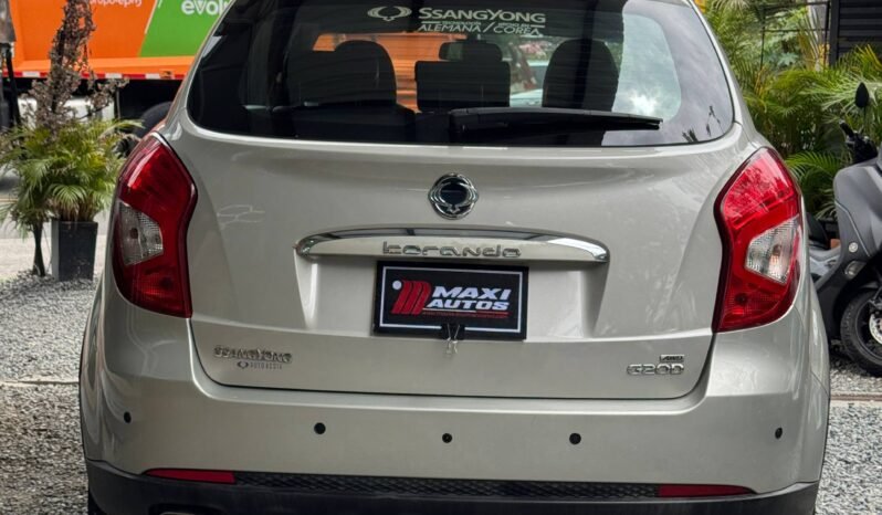 
								SSANGYONG KORANDO C AT 2.0 GASOLINA 4X2 full									