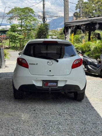 MAZDA 2  15HM1C 1.5L MT HB