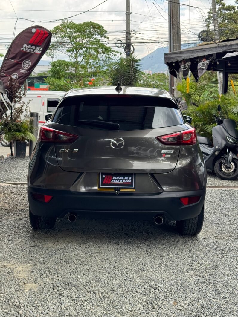
								MAZDA CX-3 TOURING AT 2.0 4X2 full									