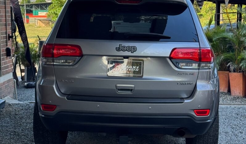 
								JEEP GRAND CHEROKEE LAREDO 3.6L AT 4X4 full									