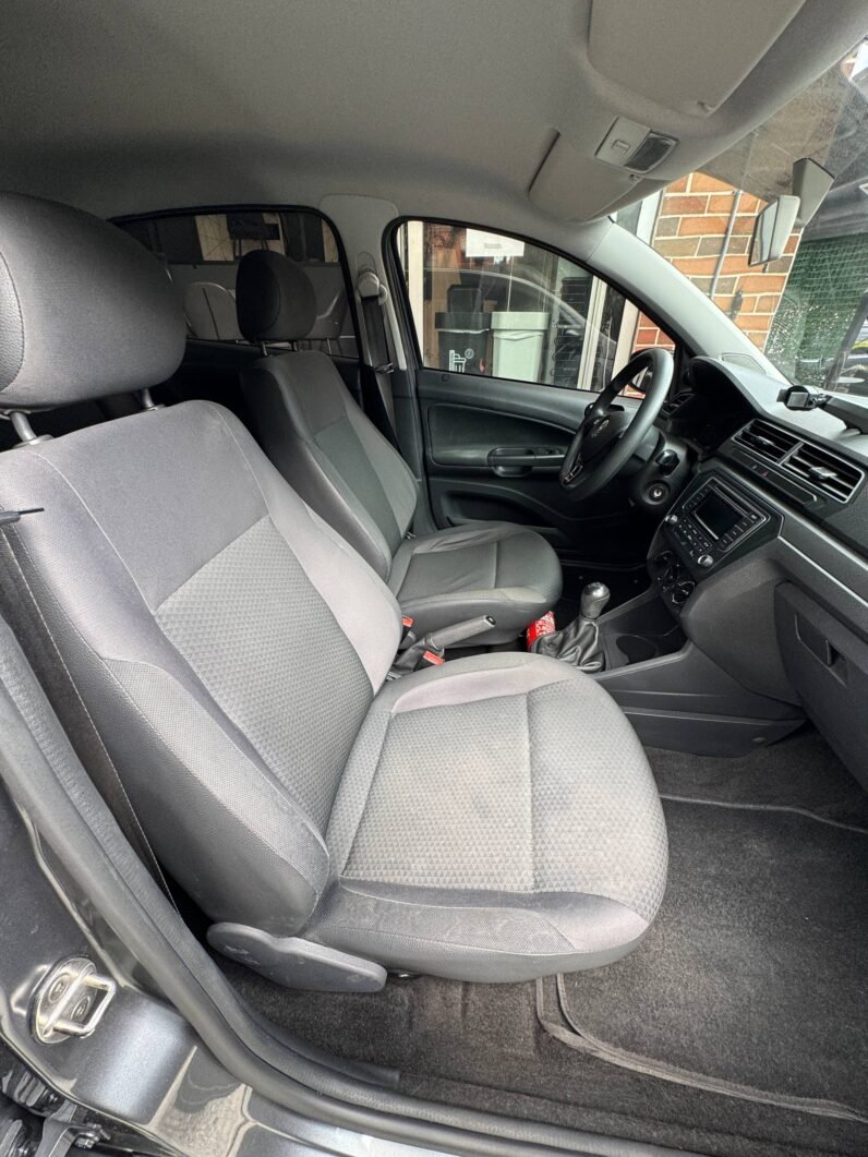 
								VOLKSWAGEN GOL TRENDLINE MT 1.6 full									