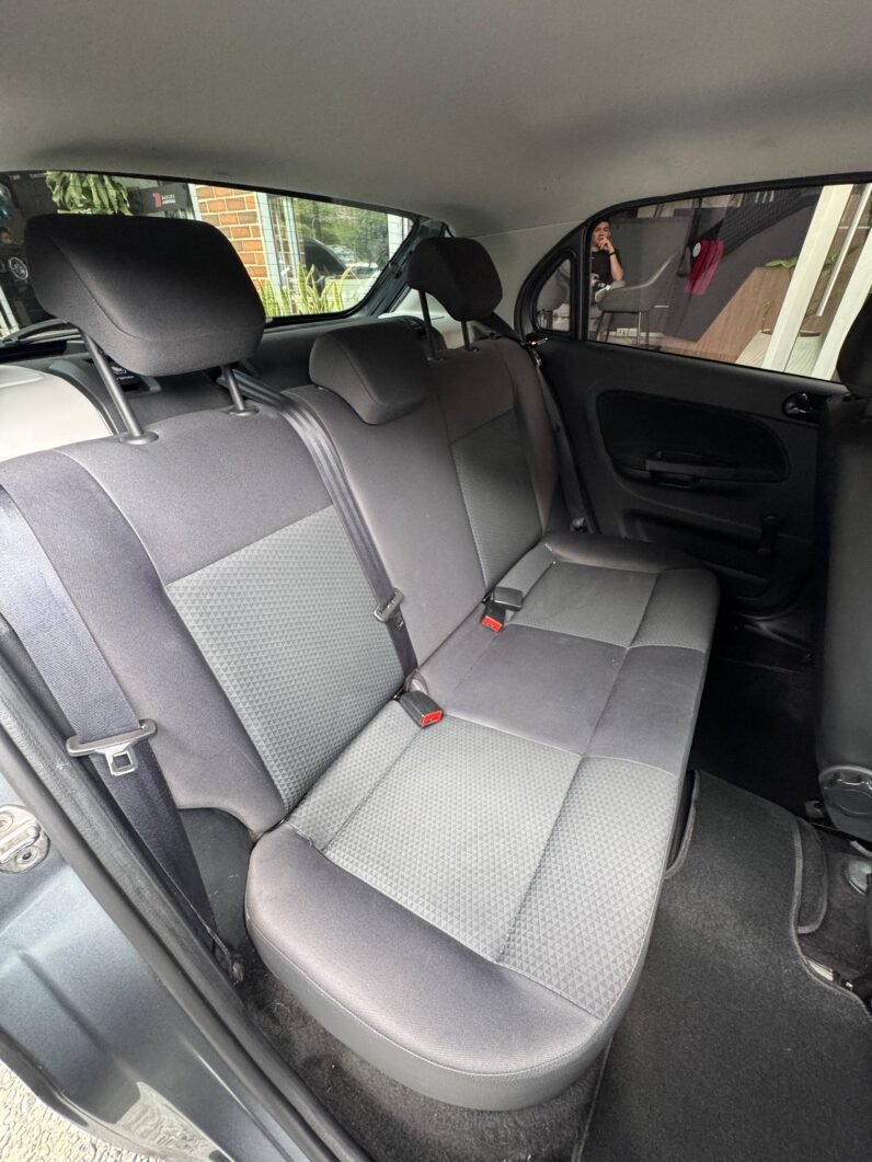 
								VOLKSWAGEN GOL TRENDLINE MT 1.6 full									