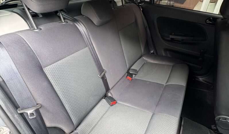 
								VOLKSWAGEN GOL TRENDLINE MT 1.6 full									