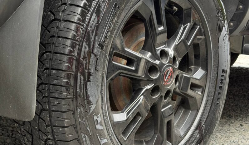 
								NISSAN FRONTIER PRO-4X  AUT 2.5GSL 4X4 full									