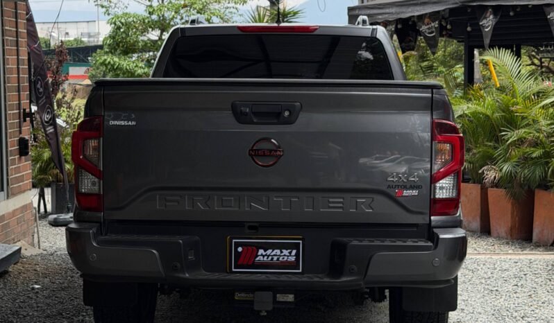 
								NISSAN FRONTIER PRO-4X  AUT 2.5GSL 4X4 full									