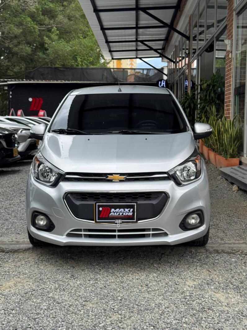 
								CHEVROLET BEAT PREMIER 1.2 SD full									