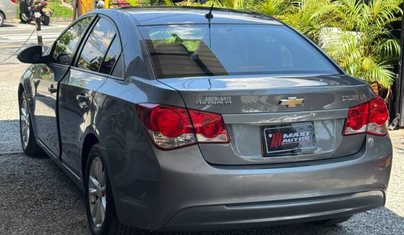 
								CHEVROLET CRUZE LS MT 1.8 SD full									
